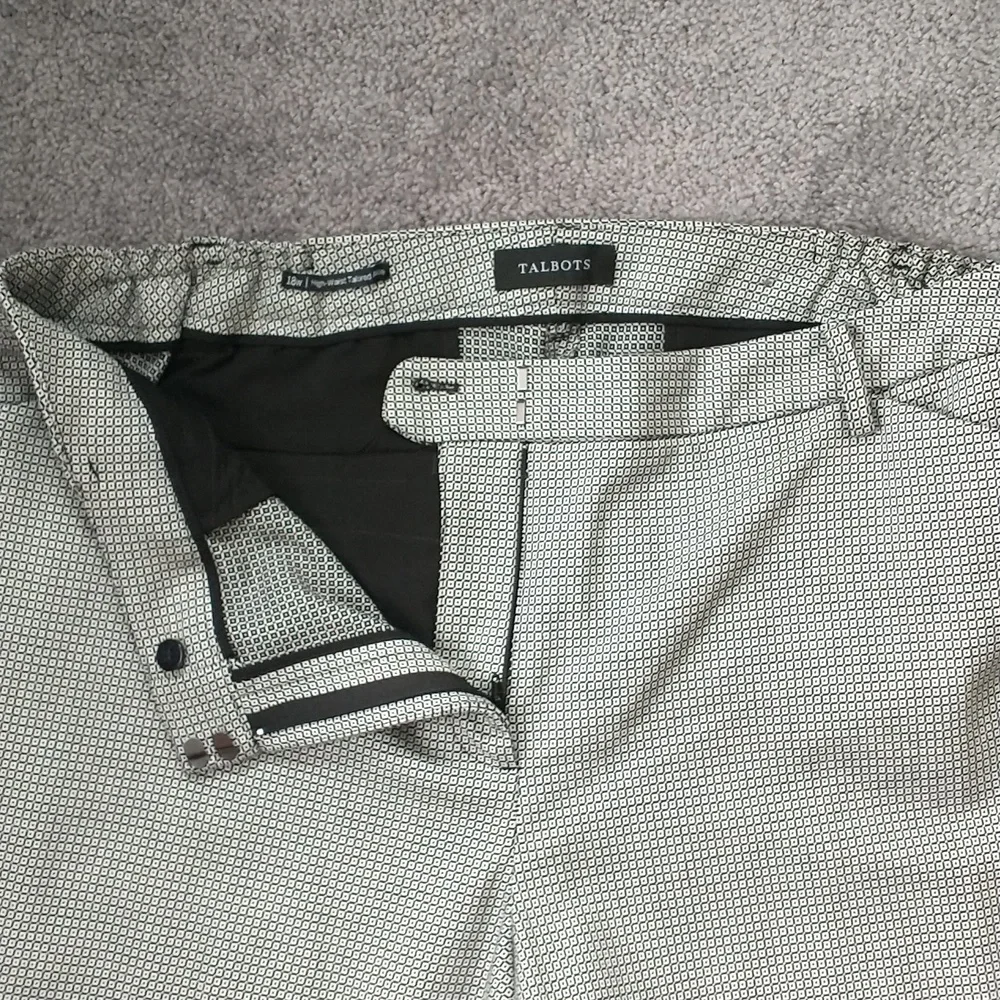 Talbot's High-Waist Tailored Ankle Slacks, size 18W - Picture 3 of 7